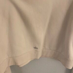 Alo Cropped Sweatshirt in Cream/White